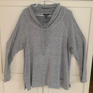Women’s XL Jones, New York, gray cowl neck sweater
